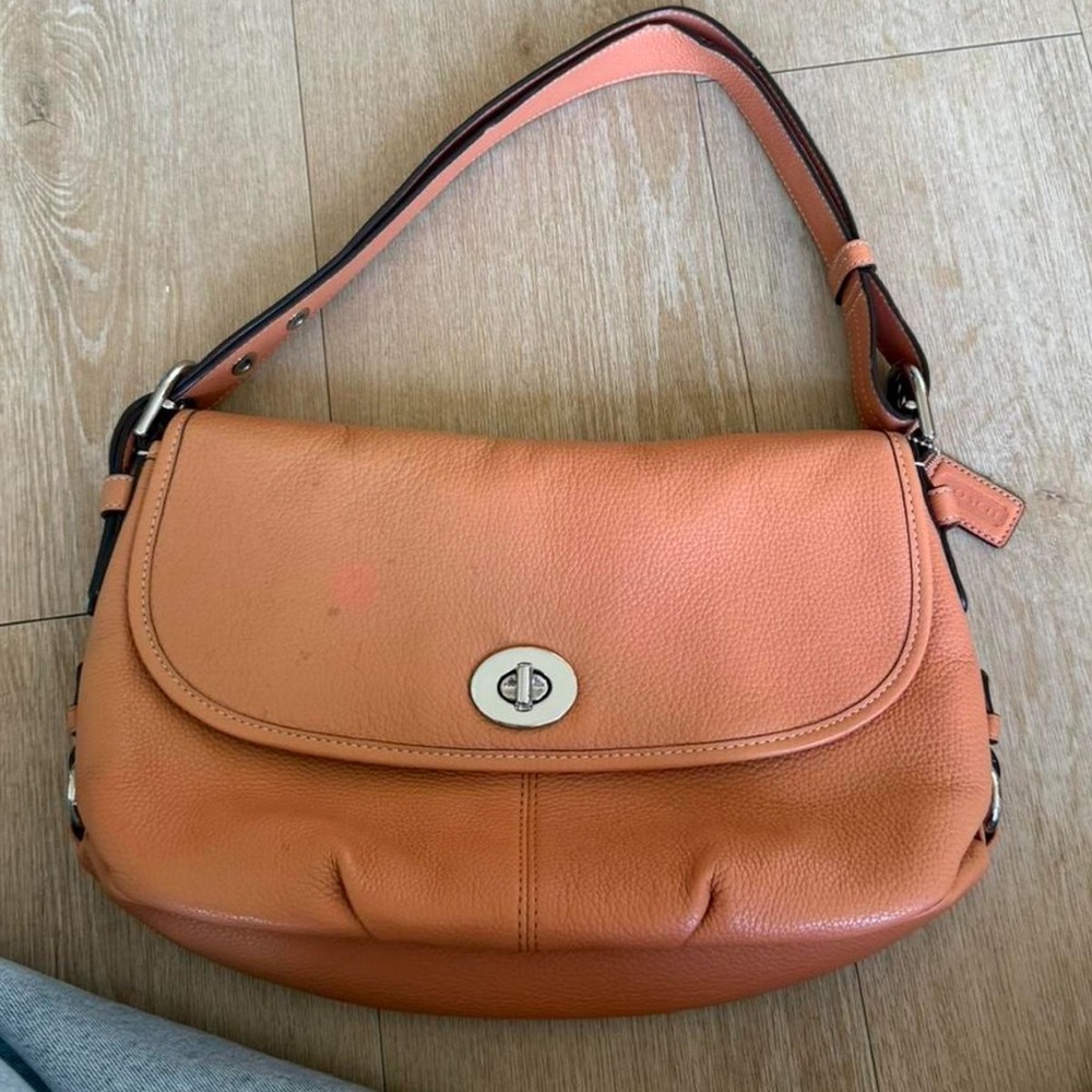 Vintage coach shoulder bag